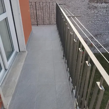 Apartment Uro's *